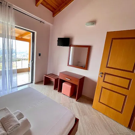 Belvedere & Χειμάρρα