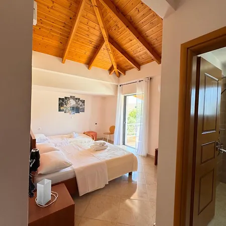 Belvedere & * Χειμάρρα