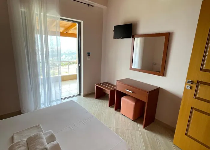 Belvedere & Apartmán Himarë