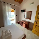 Belvedere & Apartament Himara