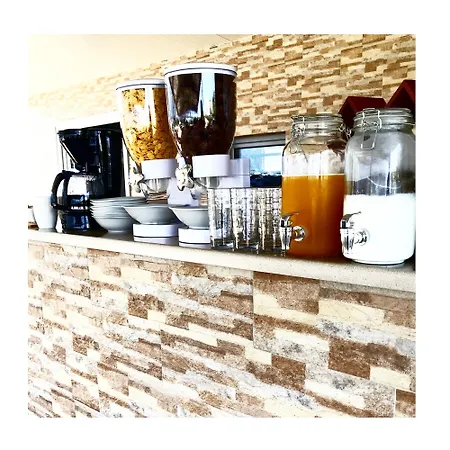 Belvedere & Apartman Himara
