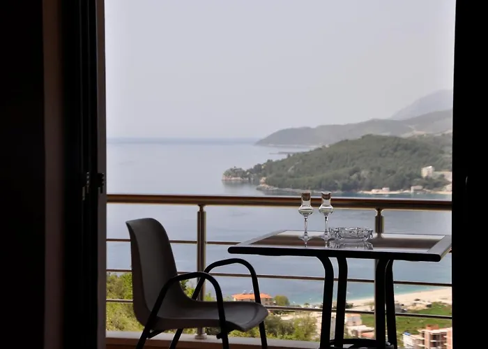 Belvedere & Himarë